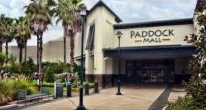 Teen arrested at paddock mall parking lot