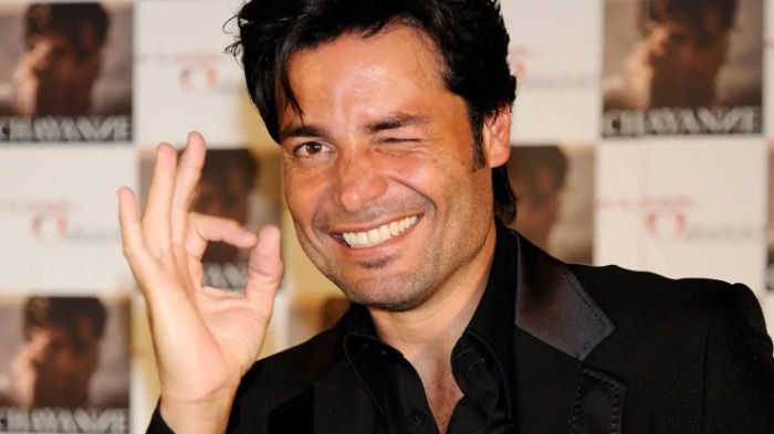 CHAYANNE DICE ADIOS.