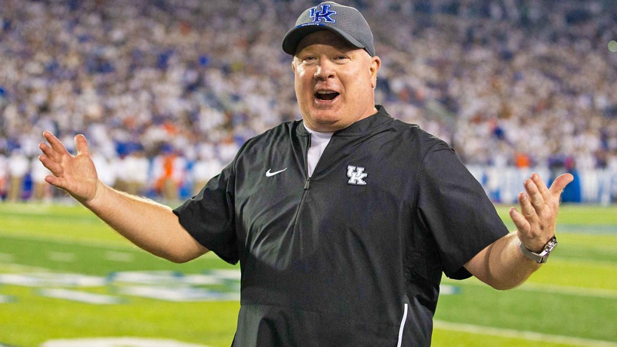 University of Kentucky Head Football Coach Mark Stoops announces his retirement